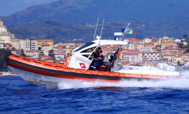 Inquinamento al porto di Imperia, sequestrato lo yacht, denunciati comandante e motorista