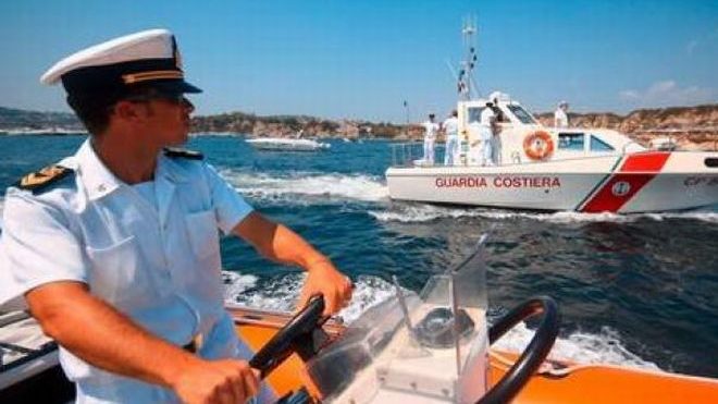 Intervento della Guardia Costiera di Imperia, soccorse tre persone durante la regata