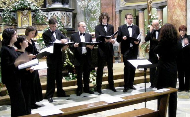 Sabato a Novi un concerto del gruppo “Hasta Madrigalis”