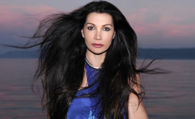 Venerdì Luisa Corna canta al Casinò di Sanremo