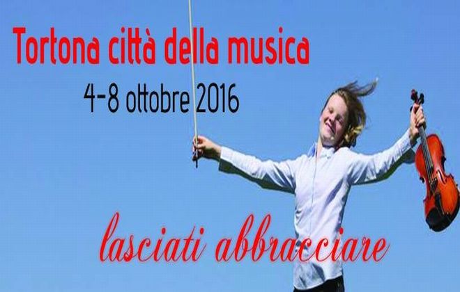 Invasioni musicali a Tortona con musica e sapori grazie alla Fondazione e a Don Paolo Padrini