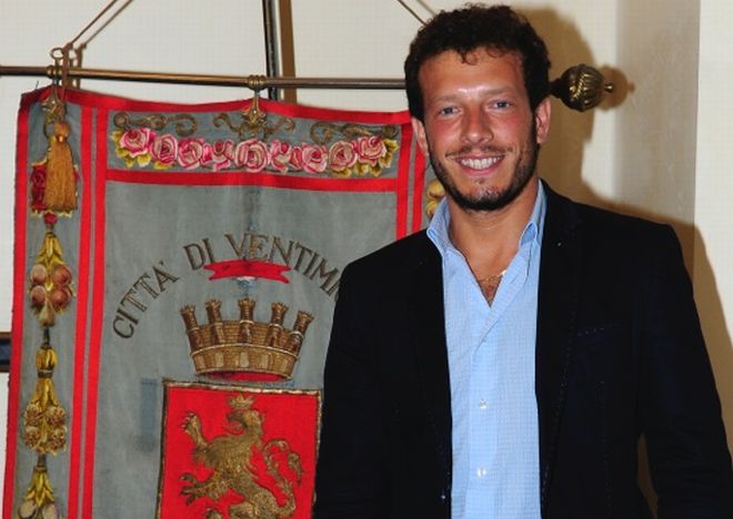 A Ventimiglia piantati 11 nuovi aranci in via Gramsci