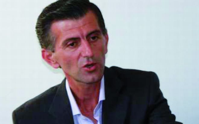 Valenza, ex presidente del Derthona molesta e minaccia la titolare di una sala slot e le chiede 50 euro, arrestato