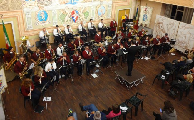 Successo del concerto della banda di Diano Marina che si è esibita nella sala consiliare