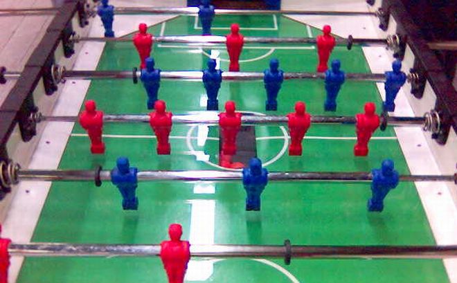 A Ventimiglia due profughi africani si pestano a sangue per 5 euro di scommessa a calcio balilla. Un arresto