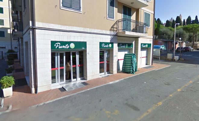 Rubano al supermercato Simply di Cervo, inseguiti e arrestati dai Carabinieri quattro rumeni. Processati e condannati, ma liberi