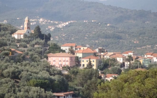 Il Comune di Diano Marina installa tre dossi per rallentare il traffico alla frazione Diano Gorleri