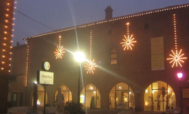 Simecom: Nel week end accendiamo le luminarie a Tortona e saremo sponsor anche il prossimo anno