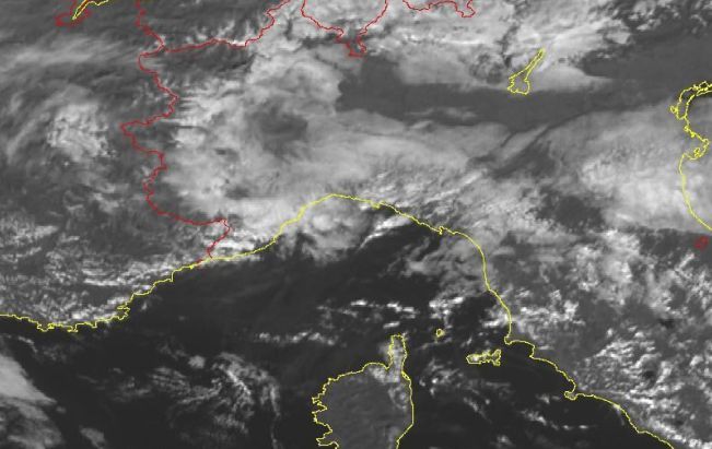 Torna il maltempo sulla Liguria, previste piogge diffuse e temporali