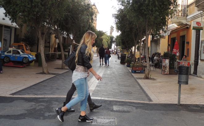 Mercoledì a Diano Marina si passeggia per il centro alla scoperta delle bellezze locali