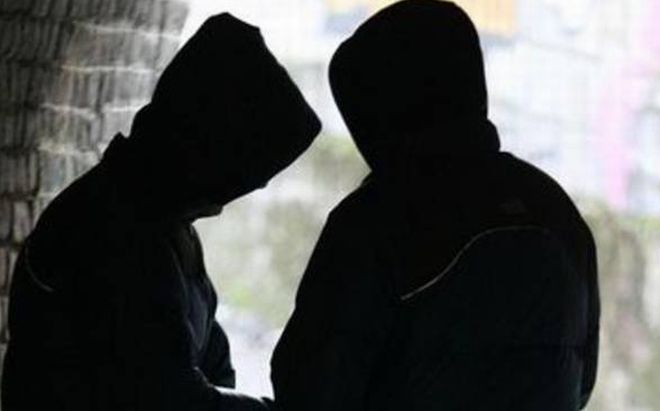 Sanremo. la polizia di stato denuncia due stranieri per furto ... Polizia di stranieri