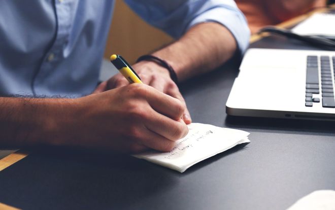 Amate scrivere? Partecipate al concorso letterario del Comune di Valenza