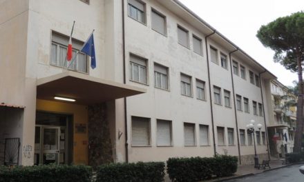 Diano Marina premia i suoi piccoli chef: un vero libro stampato per le ricette degli alunni