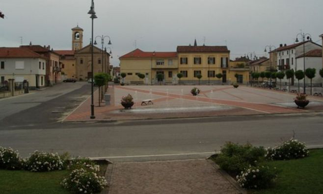 Individuati e denunciati 4 ragazzini che avevano danneggiato una panchina a Ticineto su querela del Sindaco