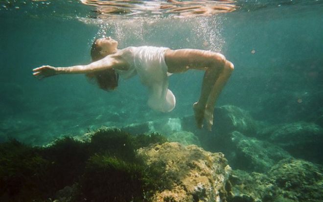 Ancora successi per il fotografo dianese Riccardo Bandiera prima a New York poi a Monaco con una mostra dedicata alla modella Vincent Littlehat