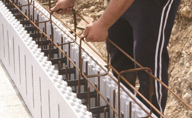 Assemblea di oltre 150 lavoratori venerdì ad Arquata Scrivia in vista dello sciopero generale delle Costruzioni