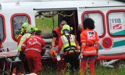 Alessandria, scontro tra auto e moto grave un motociclista, interviene l’elisoccorso del 118