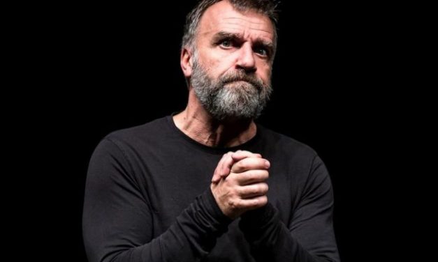 Ugo Dighero e il “Mistero Buffo” di Dario Fo aprono domani il M&T Festival di San Bartolomeo al mare