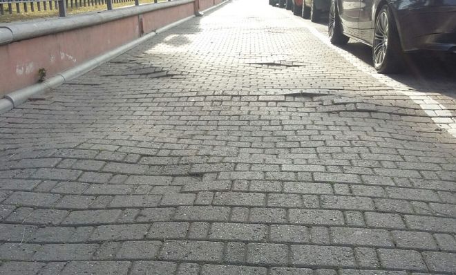 Manutenzione straordinaria marciapiedi a Ventimiglia, nuovi interventi in via Vittorio Veneto