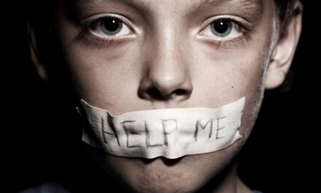 ESCLUSIVO: La storia tortonese del pedofilo alessandrino che si è ucciso; frequentava San Matteo, lavorava al Monopolio e recitava Erode in Gelindo