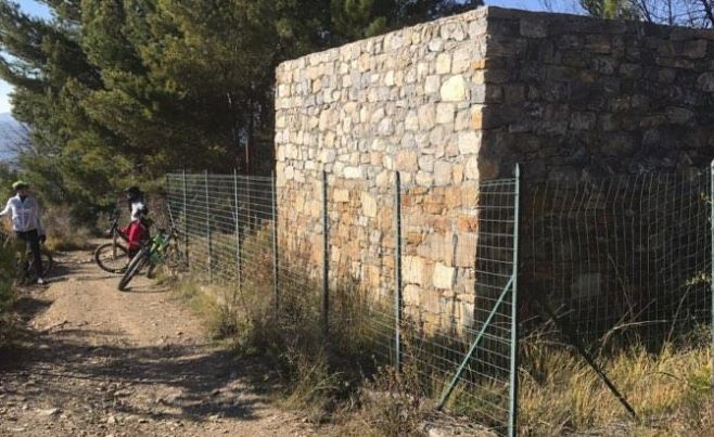 Sopra Cervo si spreca l’acqua potabile, perché? Chiesto l’intervento di Rivieracqua che però non c’è ancora stato