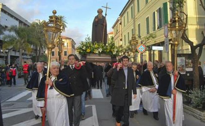 A Diano Marina si festeggia la Solennità di Sant’ Antonio Abate con incontro e processione con la banda