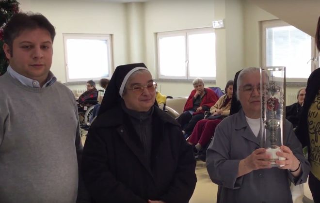 La reliquia del sangue di Don Orione al Centro “Mater Dei” di Tortona