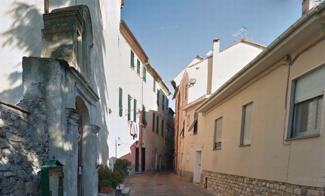 A Diano Castello tre strade chiuse al traffico fino a Venerdì per lavori all’impianto di Illuminazione