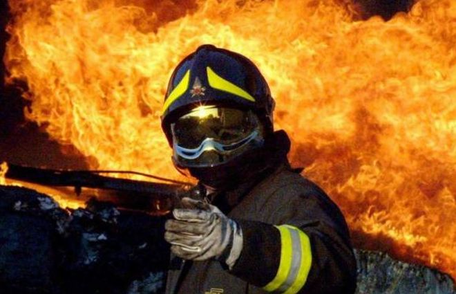 Marito e moglie muiono  a causa di  incendio a Sanremo. Lui si getta dal palazzo