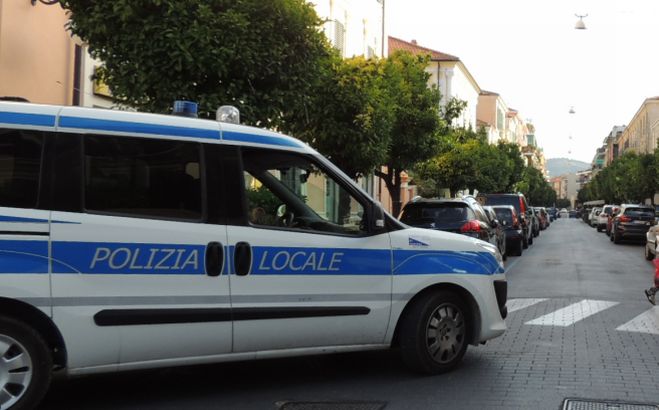 La Polizia Municipale di Diano Marina ha effettuato delle operazioni anti terrorismo