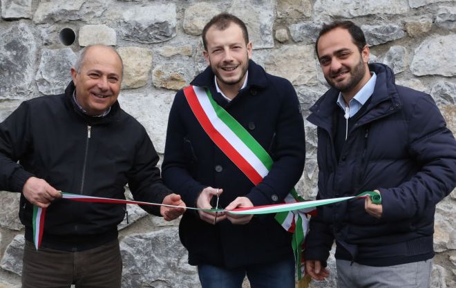 Inaugurata la strada Bevera-Calvo a Ventimiglia. Il sindaco Ioculano: nonostante le difficoltà si va avanti con opere concrete per i cittadini