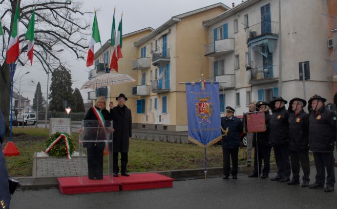 Celebrata sotto la pioggia la Giornata del Ricordo ad Alessandria