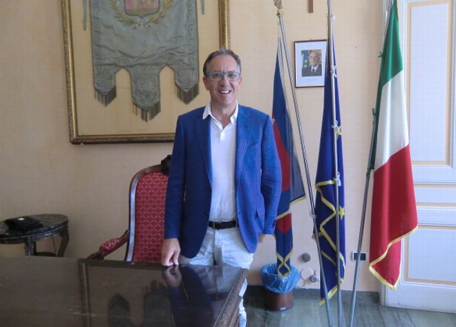 A Sanremo nasce il progetto “Volare” per riempire di sculture la città