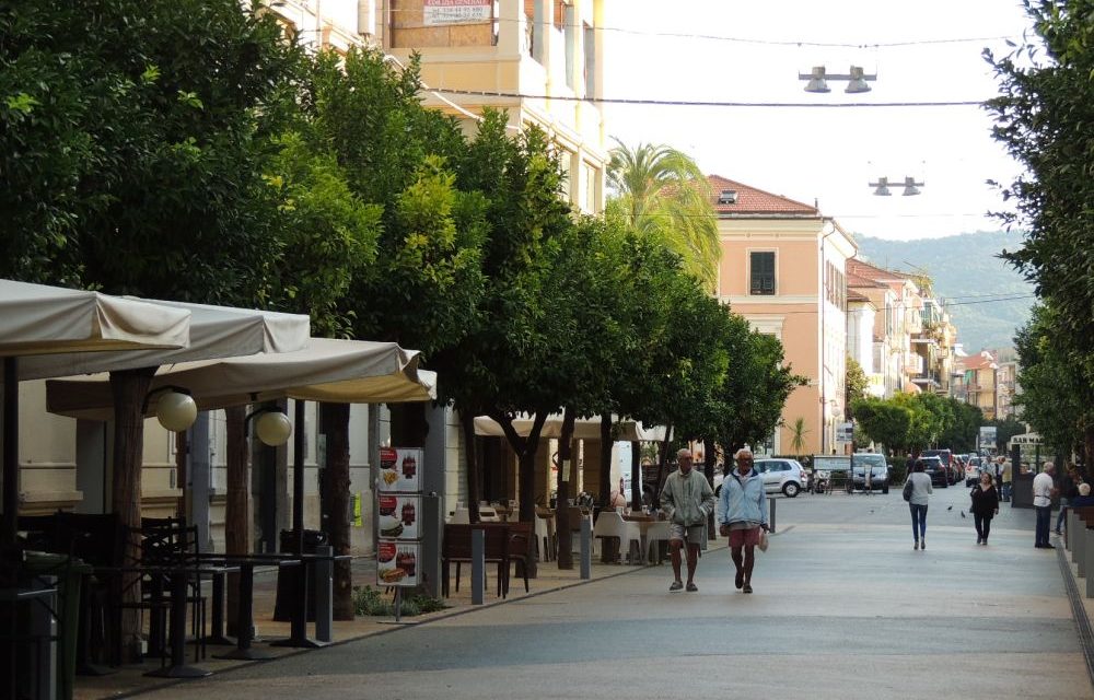I Commercianti di Diano Marina sollecitano il Regolamento per i Dehors, Chiappori: “Una parte pronta per l’estate”