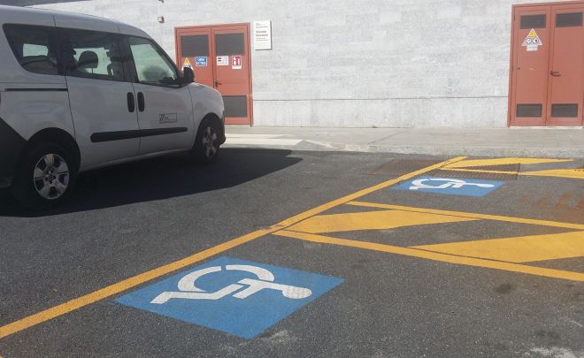 Tanti problemi irrisolti alla stazione di Diano e adesso anche i disabili non possono più nemmeno parcheggiare…..!