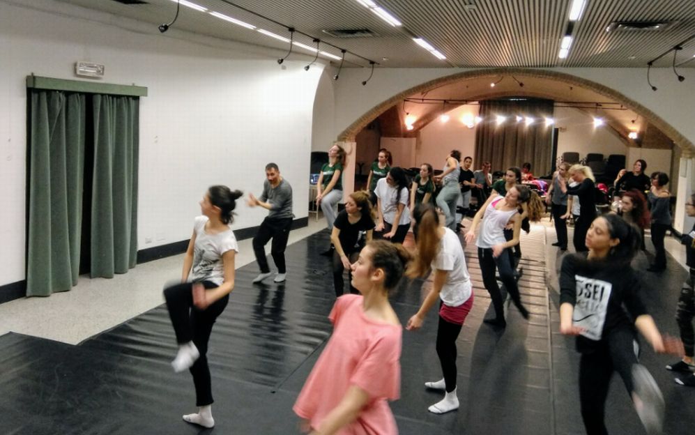 40 giovani tortonesi hanno partecipato a due Masterclass col maestro internazionale di danza Michele Merola al teatro Civico