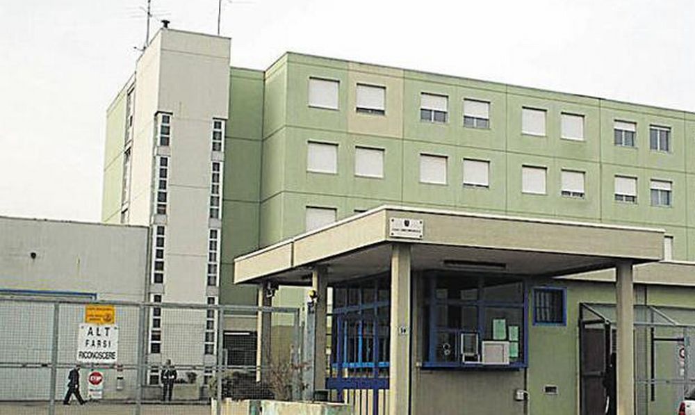 Rinvenuto l’ennesimo telefonino cellulare presso il carcere di San Michele ad Alessandria, brillante operazione della  Polizia Penitenziaria.