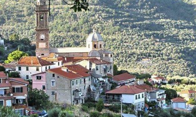Domenica a Diano Arentino c’è  “Passeggiando Mangiando” alla scoperta di scorci e prodotti tipici
