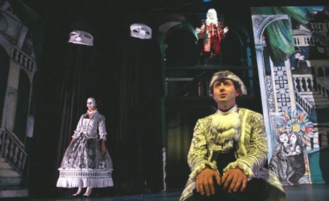 Sabato a Bordighera di scena il teatro della Tosse con “Candido, Viaggio tragicomico nel migliore dei mondi possibili”