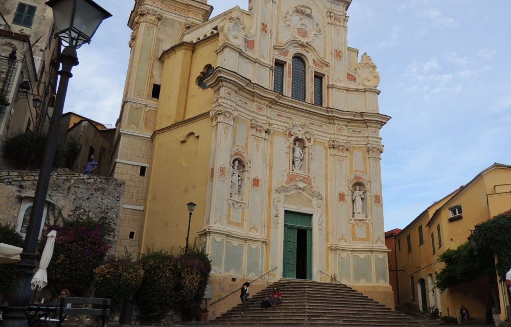Sabato pomeriggio una visita guidata turistica gratuita tra le bellezze di Cervo, non mancate