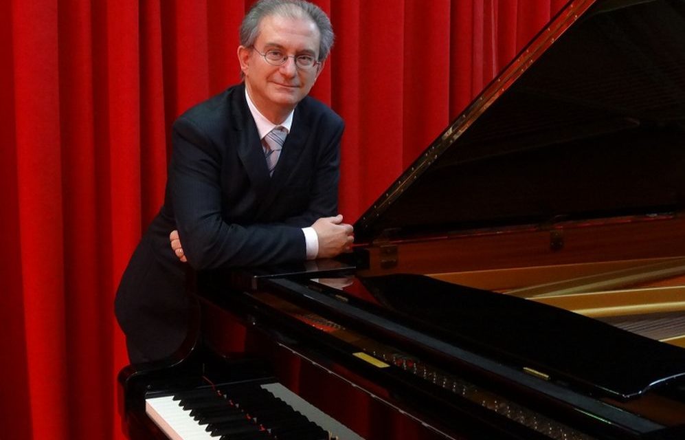 Lunedì alle Cantine di Casa Sterpi a Gavazzana il concerto del pianista Glauco Ciabatti