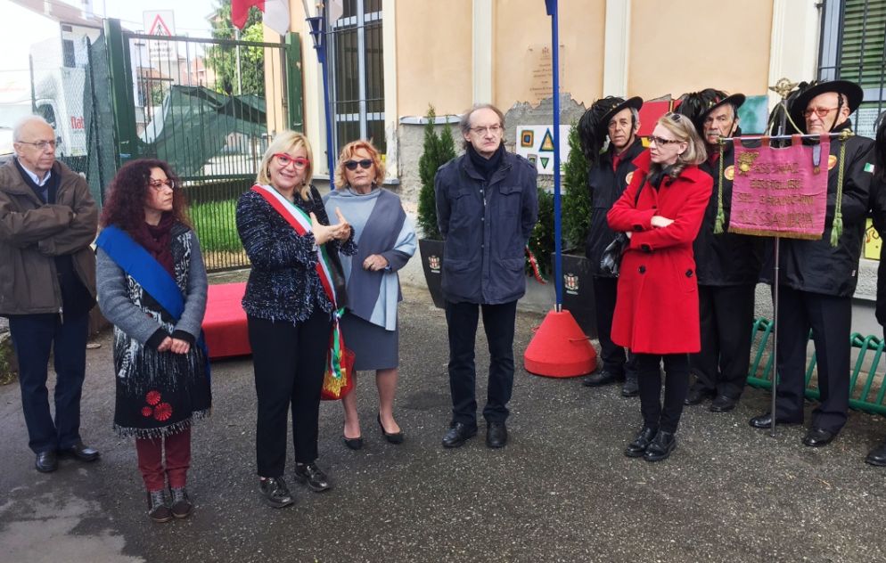 Studenti e amministratori di Alessandria insieme per ricordare le 239 vittime dei bombardamenti del 1944