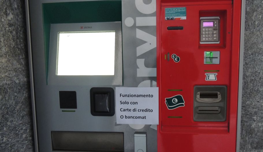 I  biglietti del treno alla stazione di Diano si possono fare solo se si ha la carta di credito