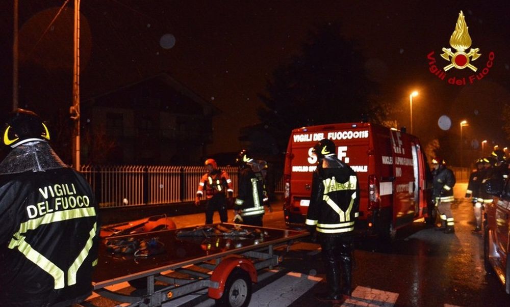 Alessandria, camion fuori strada per incidente stradale, l’autista esce illeso