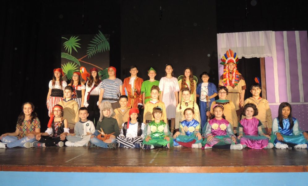 Sabato a Pozzolo Formigaro i bambini mettono inscena Peter Pan