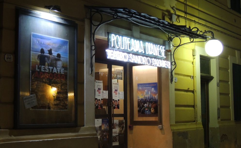 Infiltrazioni di acqua al cinema di Diano Marina, il Comune interviene ma la Sala rimane chiusa