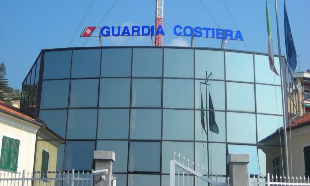 La Capitaneria di Porto di Imperia blocca uno Yacht irregolare