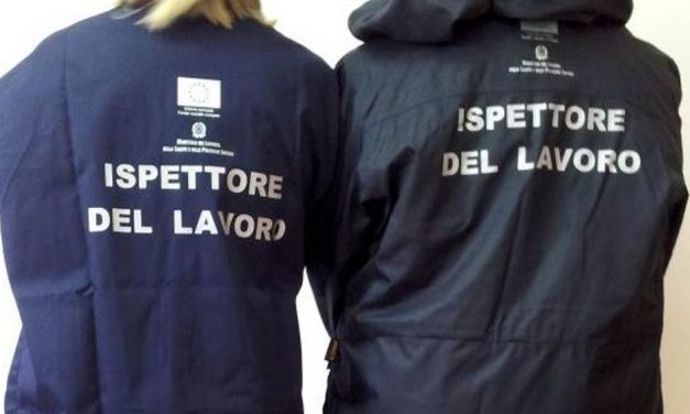 Trovati 7 lavoratori in nero e cibi mal conservati in una pizzeria del centro di Alessandria