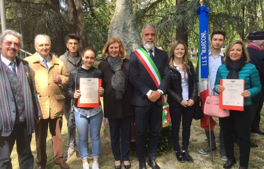 Gli studenti tortonesi del Marconi hanno ricordato il 25 aprile