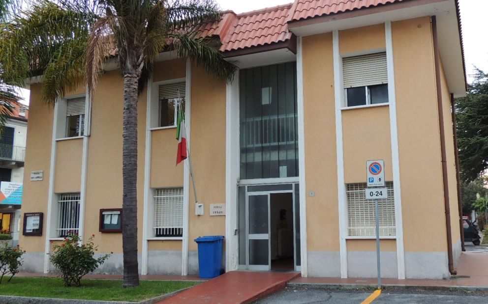 Soldi, portafogli, carte di credito, gioielli e altro. Ecco cos’hanno perso finora i turisti a San Bartolomeo